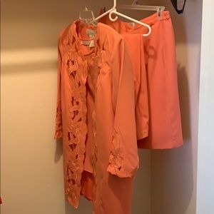 Allison Woods 4 pc Ensemble